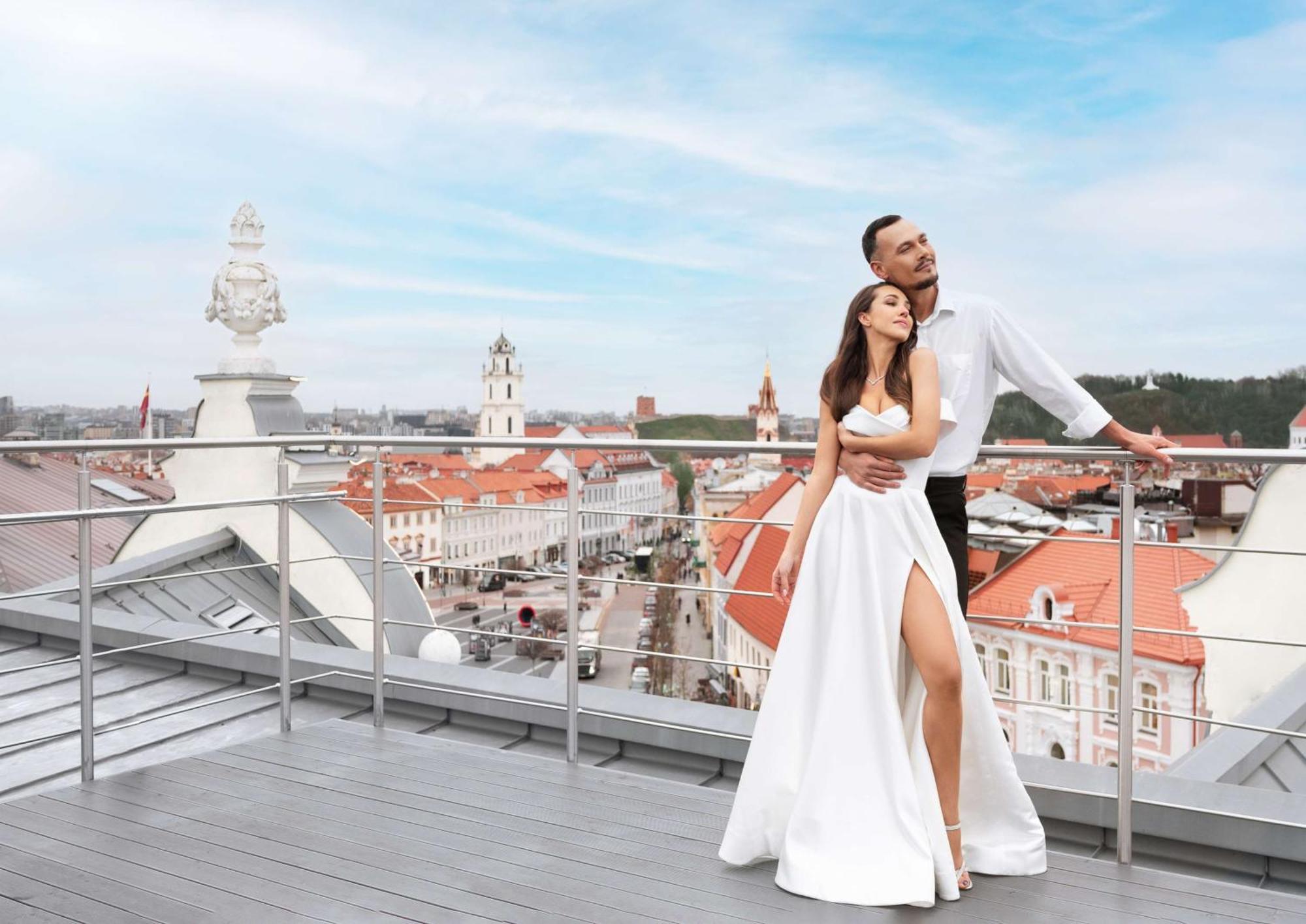 Radisson Collection Astorija Hotel, Vilna Exterior foto Wedding in Vilnius